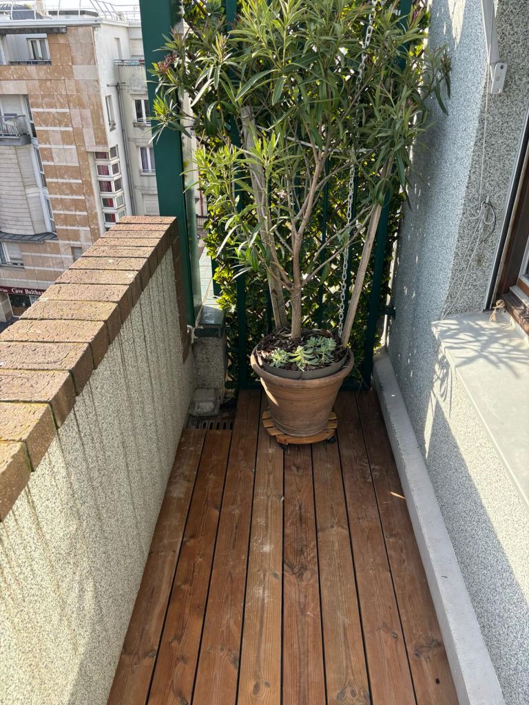 Terrasse Grad dans un appartement parisien - Paysagistes Les Jardins du Roy Paris